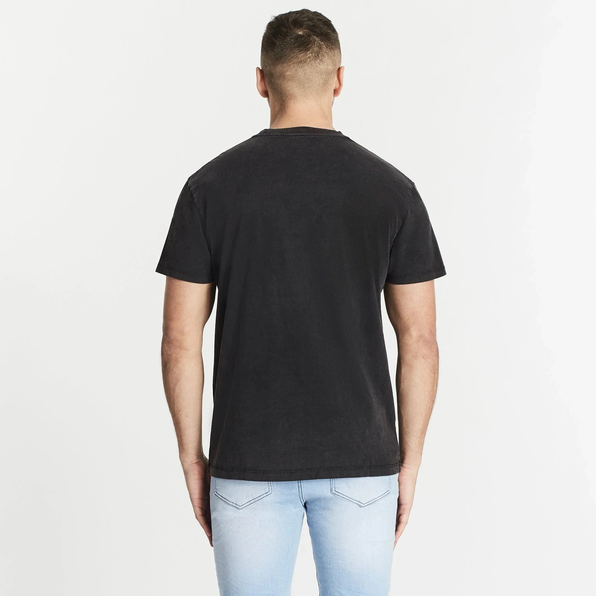NENA & PASADENA Mens Buckets Relaxed Tee Shirt - Image 5
