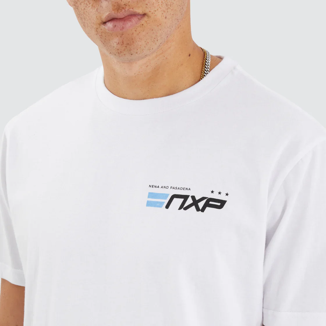 NENA & PASADENA Mens Chain Dual Curved Hem Tee Shirt - Optical White - Image 2