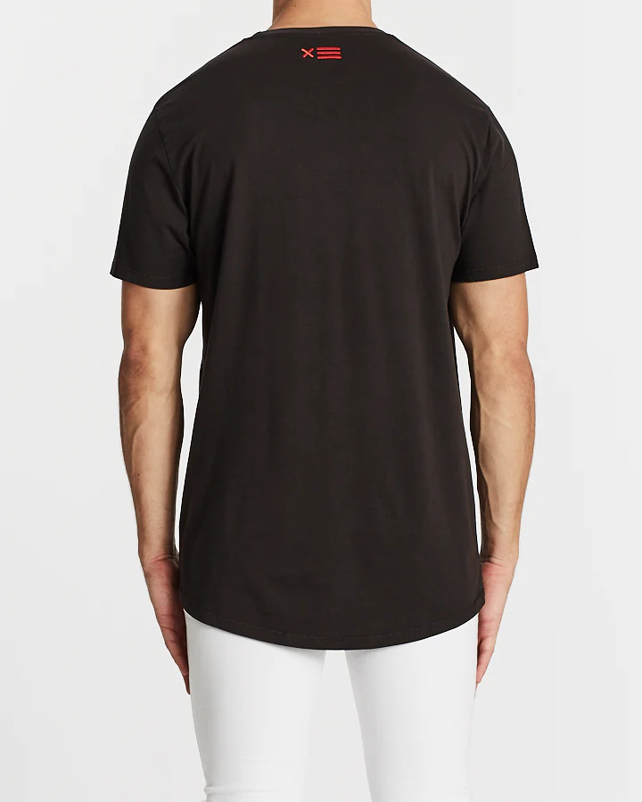 Nena Pasadena MENS FREEDOM SCOOP BACK TEE - PIGMENT BLACK - Image 2