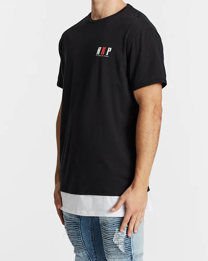 Nena Pasadena MENS HISTORY RELAXED LAYERED HEM TEE - GRAPHITE - Image 3