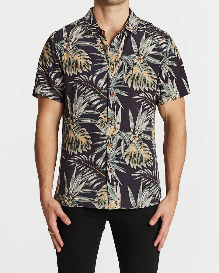 Nena Pasadena MENS MARSH STANDARD FIT SHORT SLEEVE SHIRT - FLORAL PRINT - Image 2