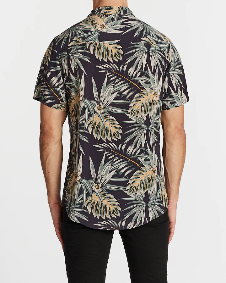 Nena Pasadena MENS MARSH STANDARD FIT SHORT SLEEVE SHIRT - FLORAL PRINT - Image 3