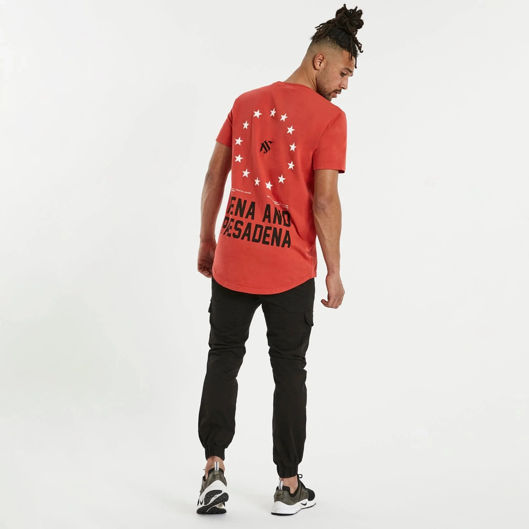 NENA & PASADENA Mens Silverlight Cape Back Tee Shirt Pigment Poppy Red - Image 6