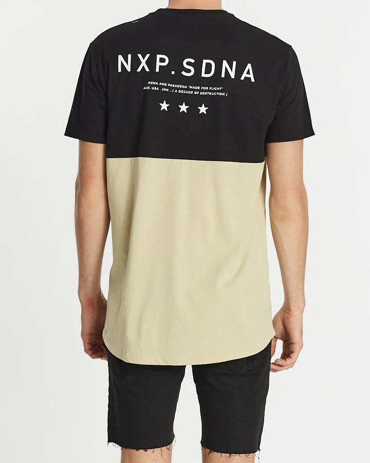 NENA & PASADENA Mens World Wide Scoop Back Tee Shirt - Jet Black - Image 3