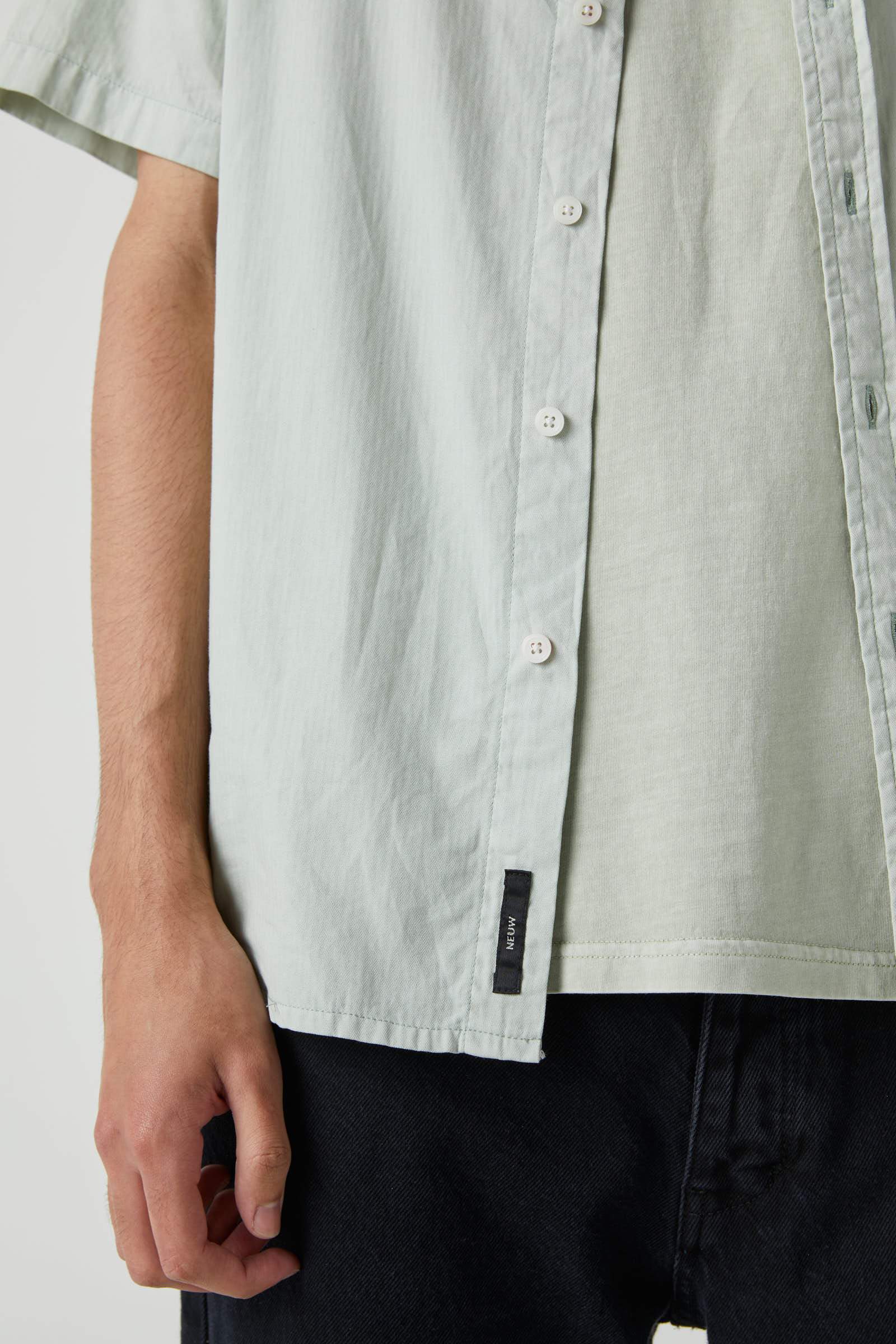 NEUW Mens Everyday HB Short Sleeve Shirt - Washed Organic Sage - Image 3