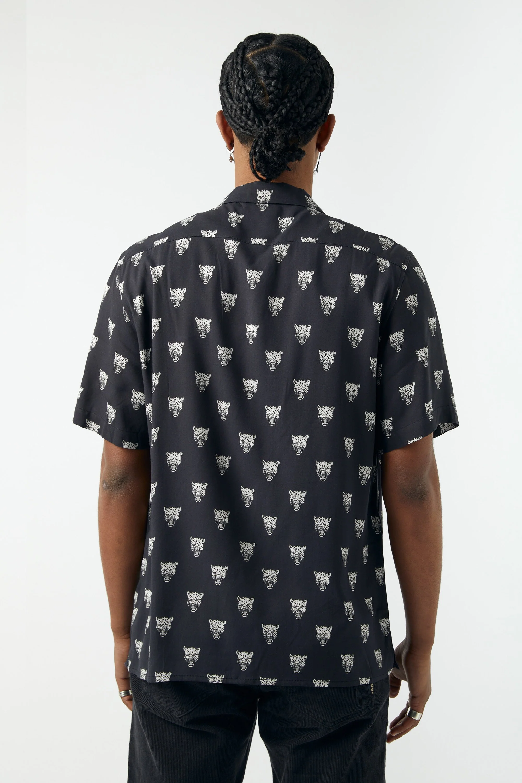 NEUW Mens Teodoruk Art Shirt 3 - Black Art - Image 4
