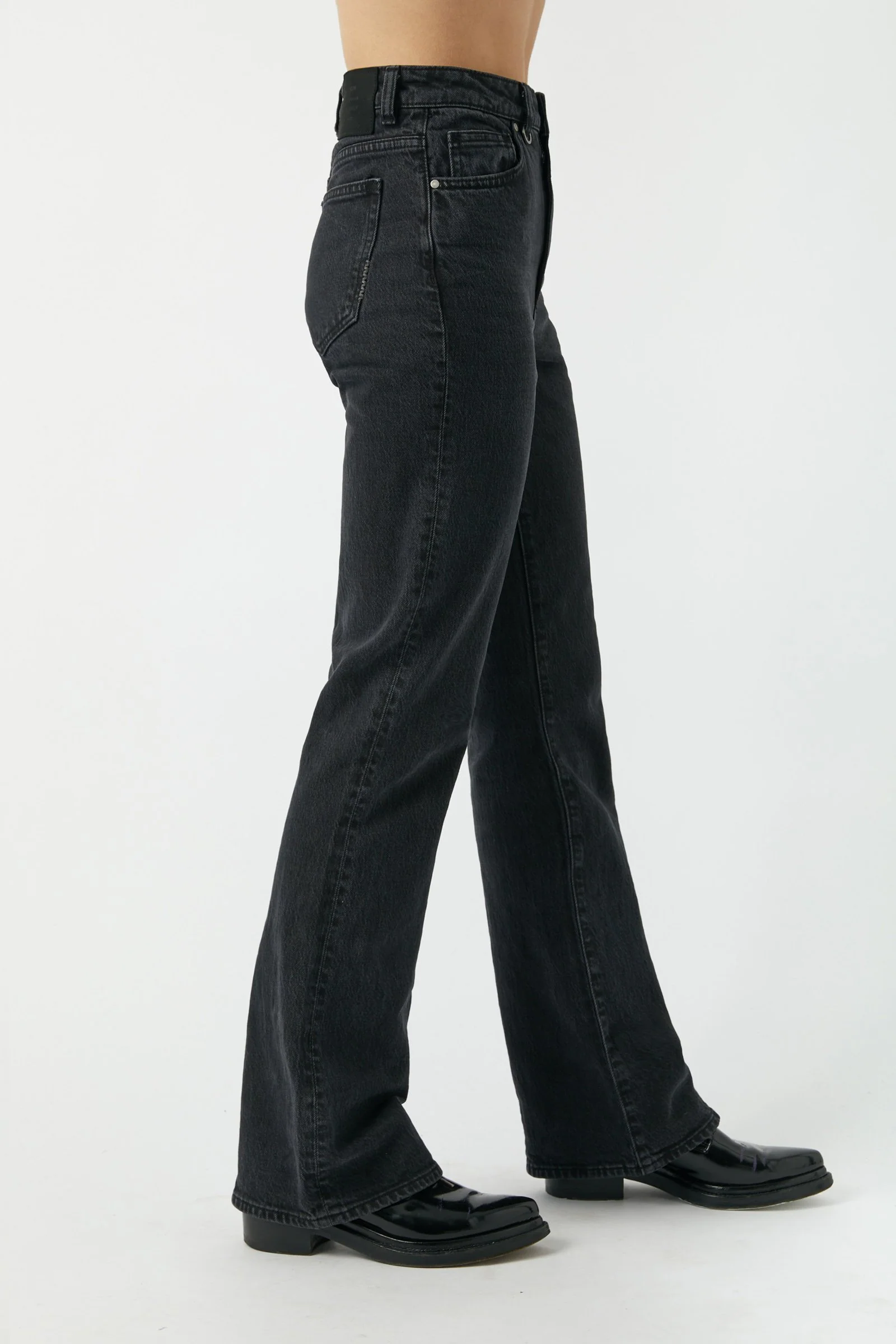 NEUW Womens Debbie Bootcut Jeans - Call Me - Image 7