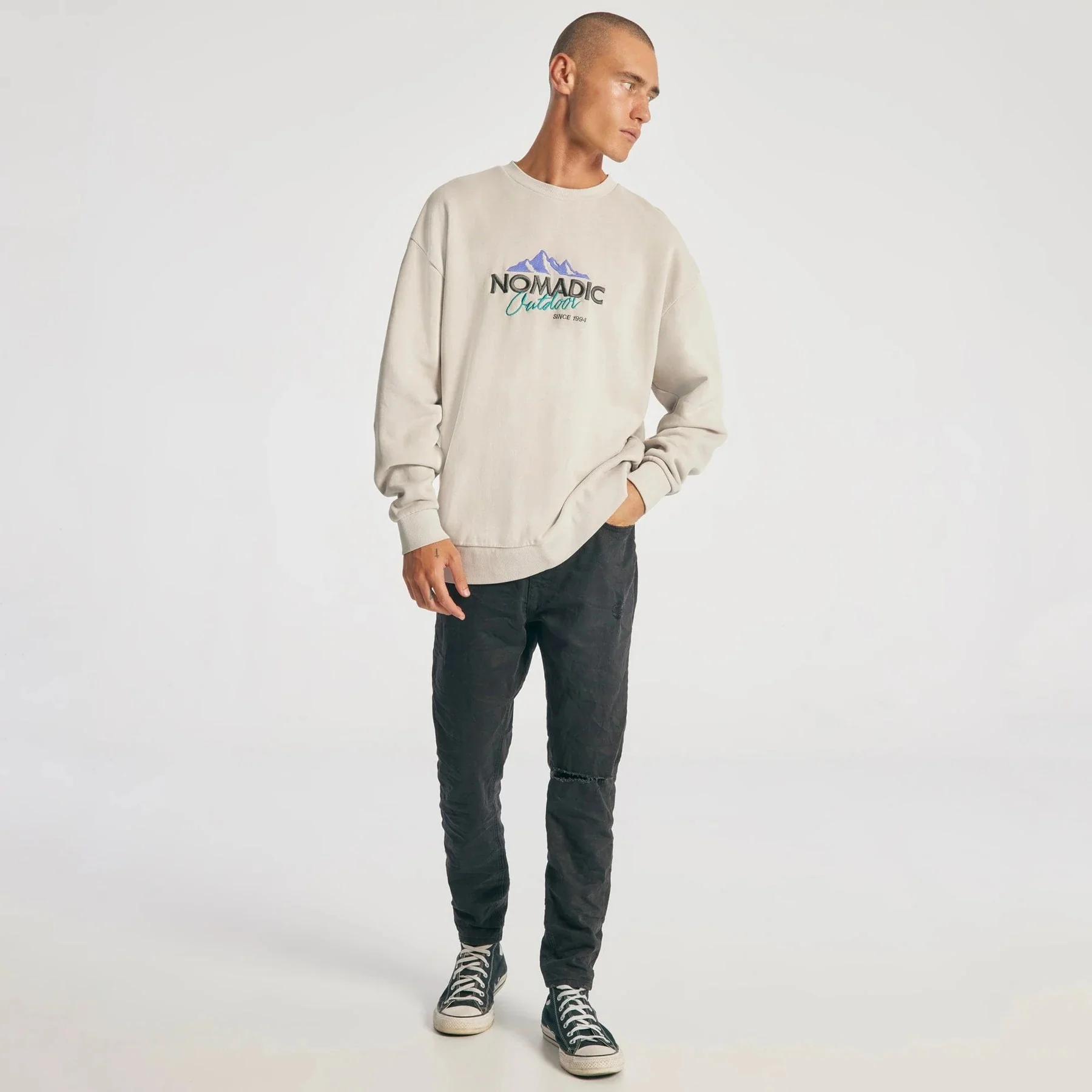 NOMADIC PARADISE Mens Fantasy Relaxed Jumper Pigment Glacier Grey - Image 4