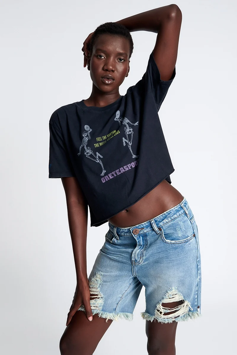 ONE TEASPOON Womens Hendrixe Stevies Long Boyfriend Denim Shorts - Image 3