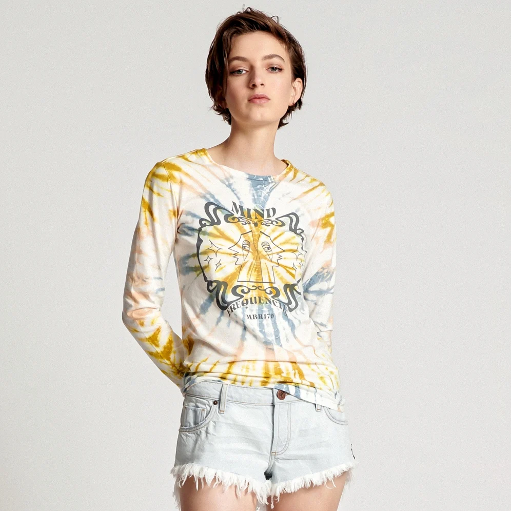 OneTeaspoon WOMENS MOBLACK MIND FREQUENCIES FITTED FERN LONG SLEEVE TEE - TIE DYE - Image 7
