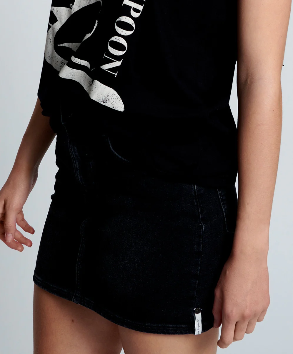 OneTeaspoon WOMENS SONIC BLACK STRETCH 2020 MINI HIGH WAIST DENIM SKIRT - Image 11