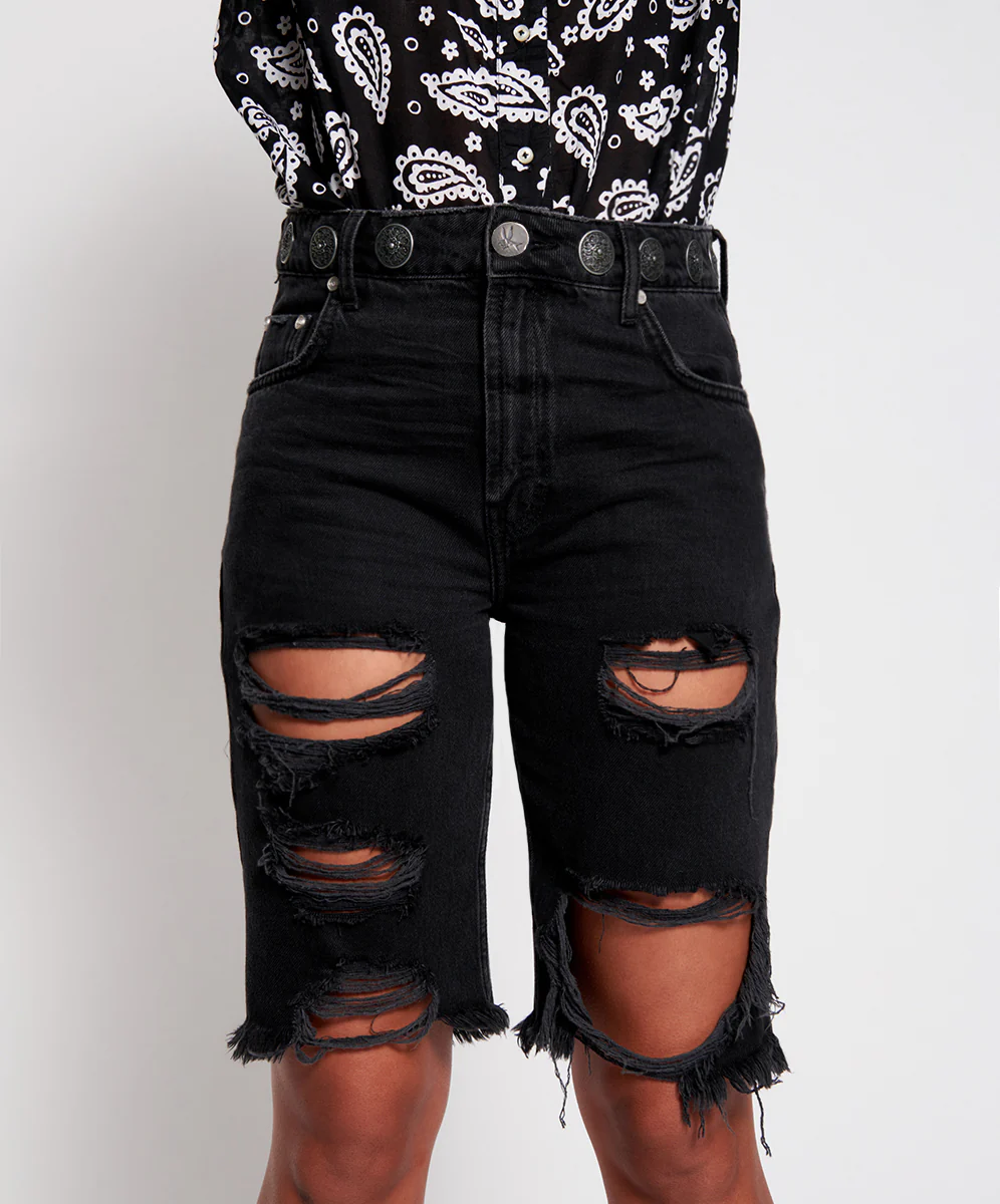 OneTeaspoon WOMENS WORN BLACK CONCHO CUT OFF TRUCKERS MID WAIST RELAX FIT DENIM SHORTS - Image 7