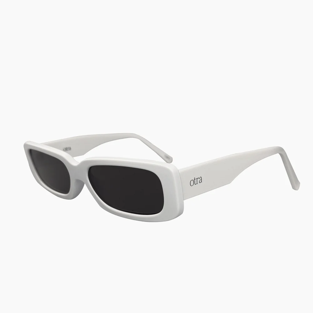 OTRA EYEWEAR Sunny Sunglasses - White/ Smoke - Image 5