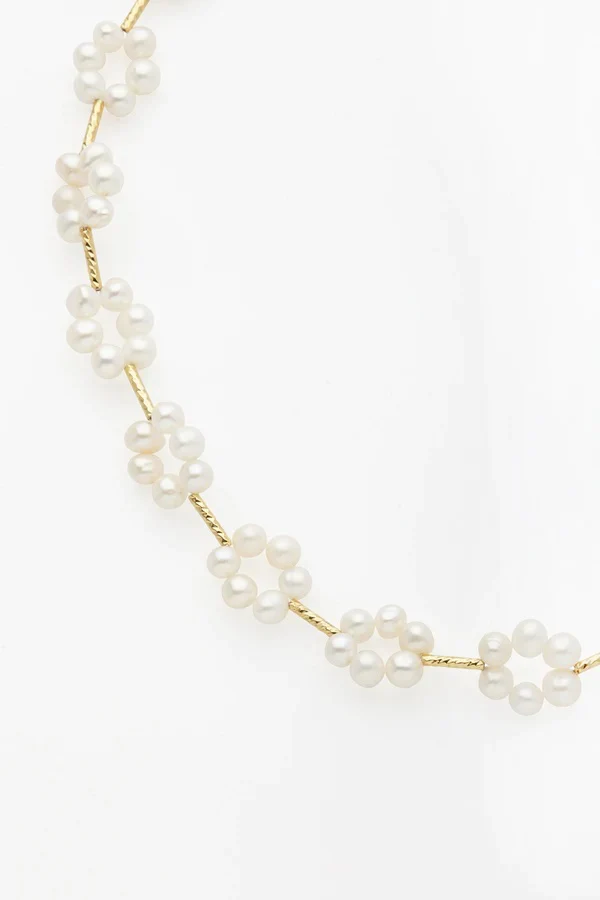 RELIQUIA JEWELLERY Womens Daisy Chain Necklace - Image 4