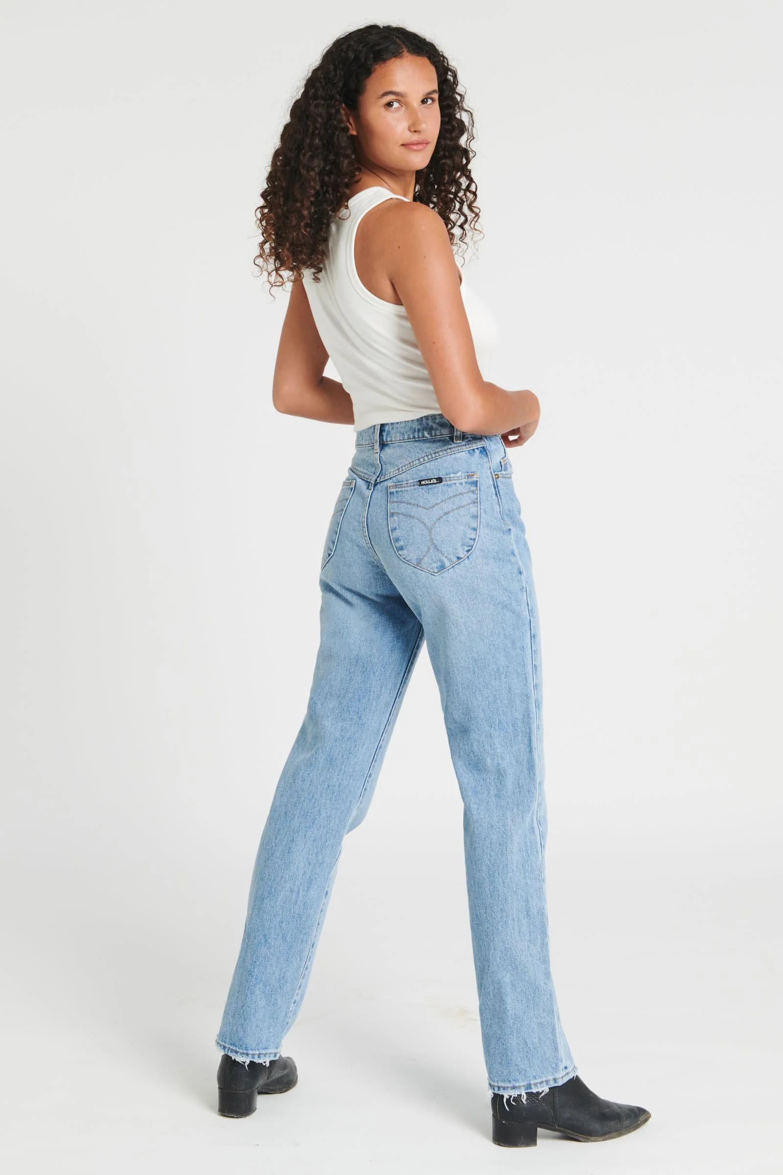 ROLLAS Womens Classic Straight Jeans 90's Blue - Image 14