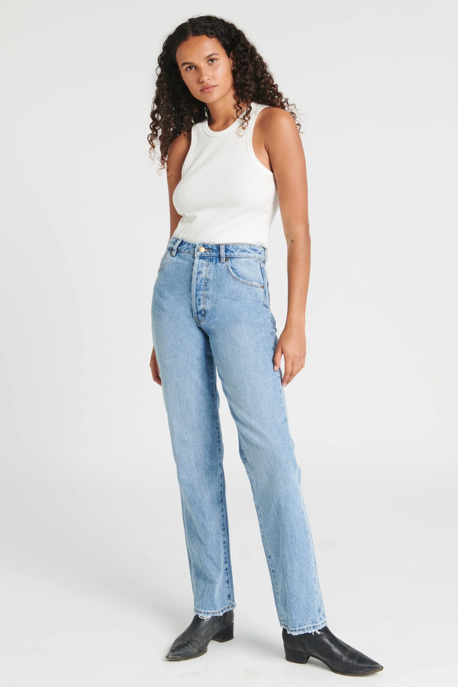 ROLLAS Womens Classic Straight Jeans 90's Blue - Image 15