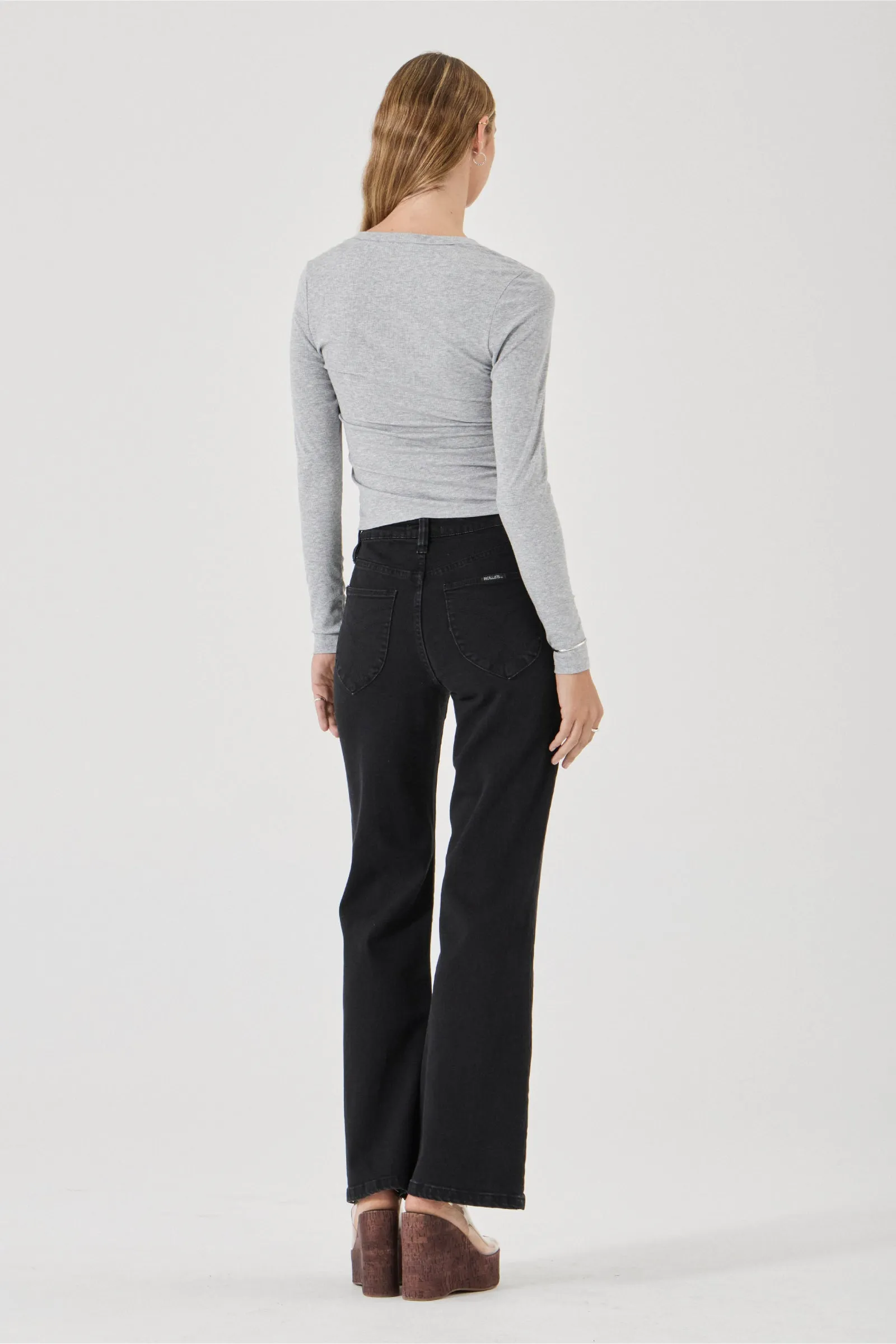 ROLLA'S Womens Eastcoast Flare Denim Jeans in Noir - Image 2