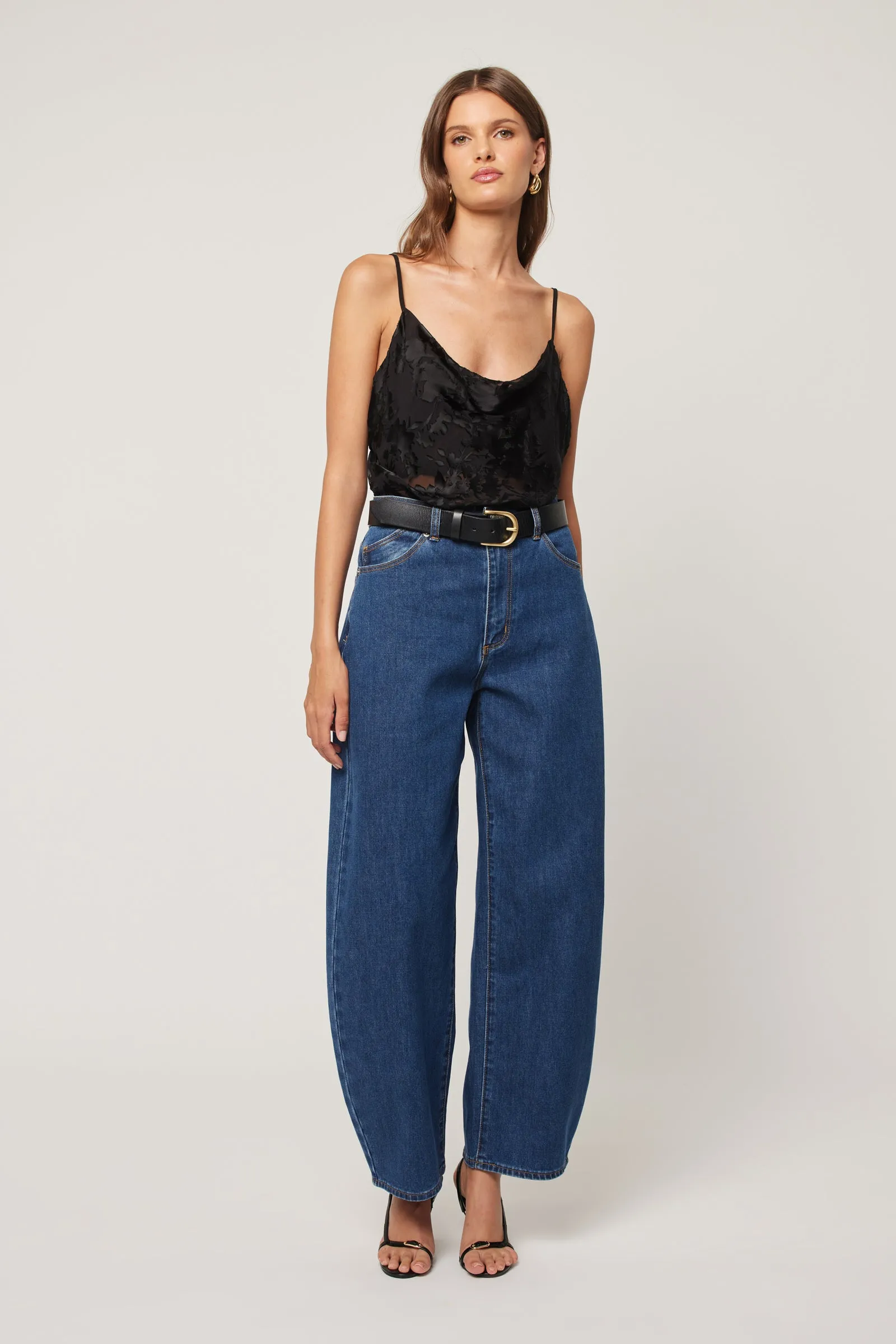 ROLLAS Womens Gigi Barrel Jeans - Forever Blue - Image 3