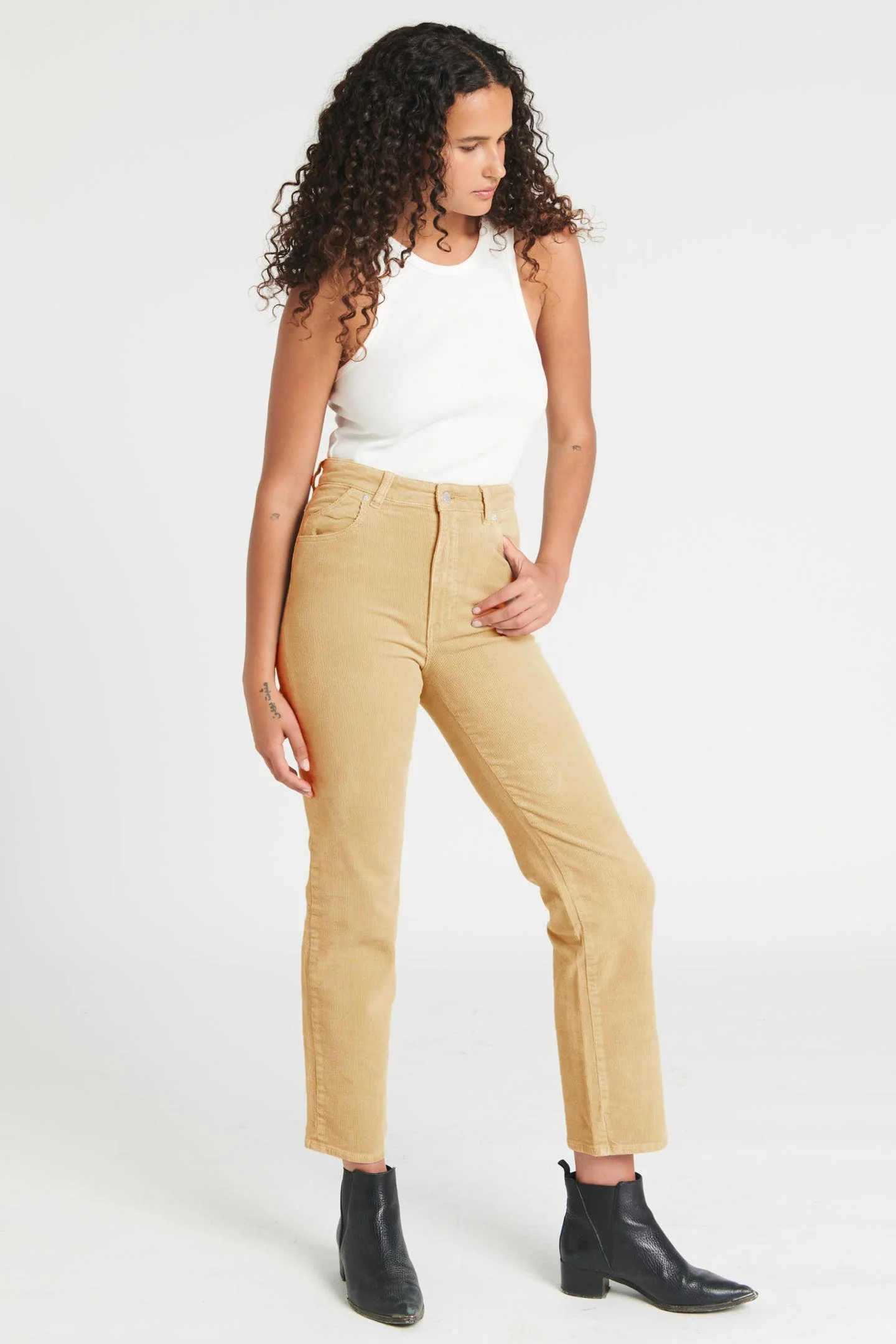 ROLLAS Womens Original Straight Stone Cord Jeans - Image 6