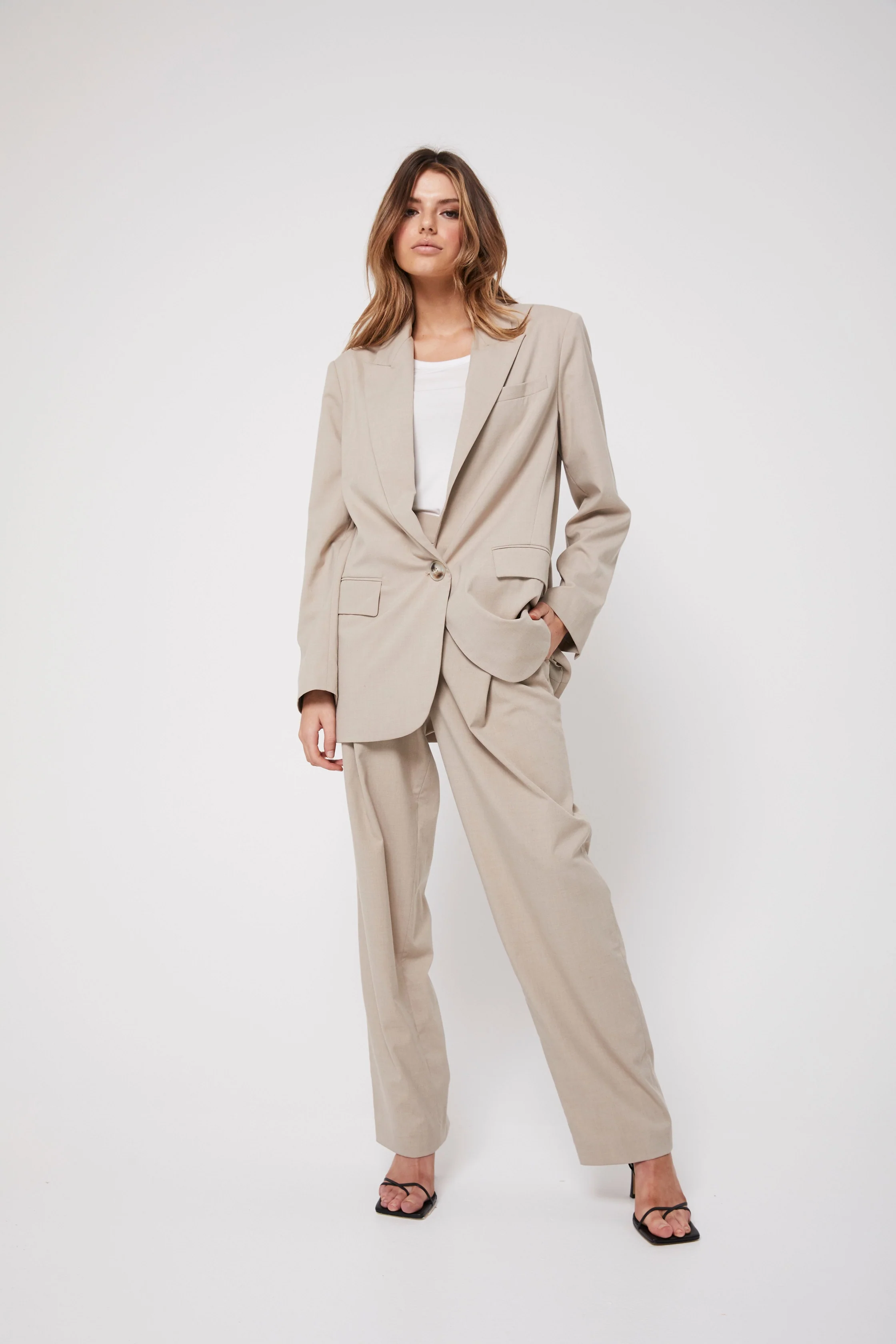 Rozalia Russian x Atoir WOMENS THE BLAZER - BEIGE - Image 3