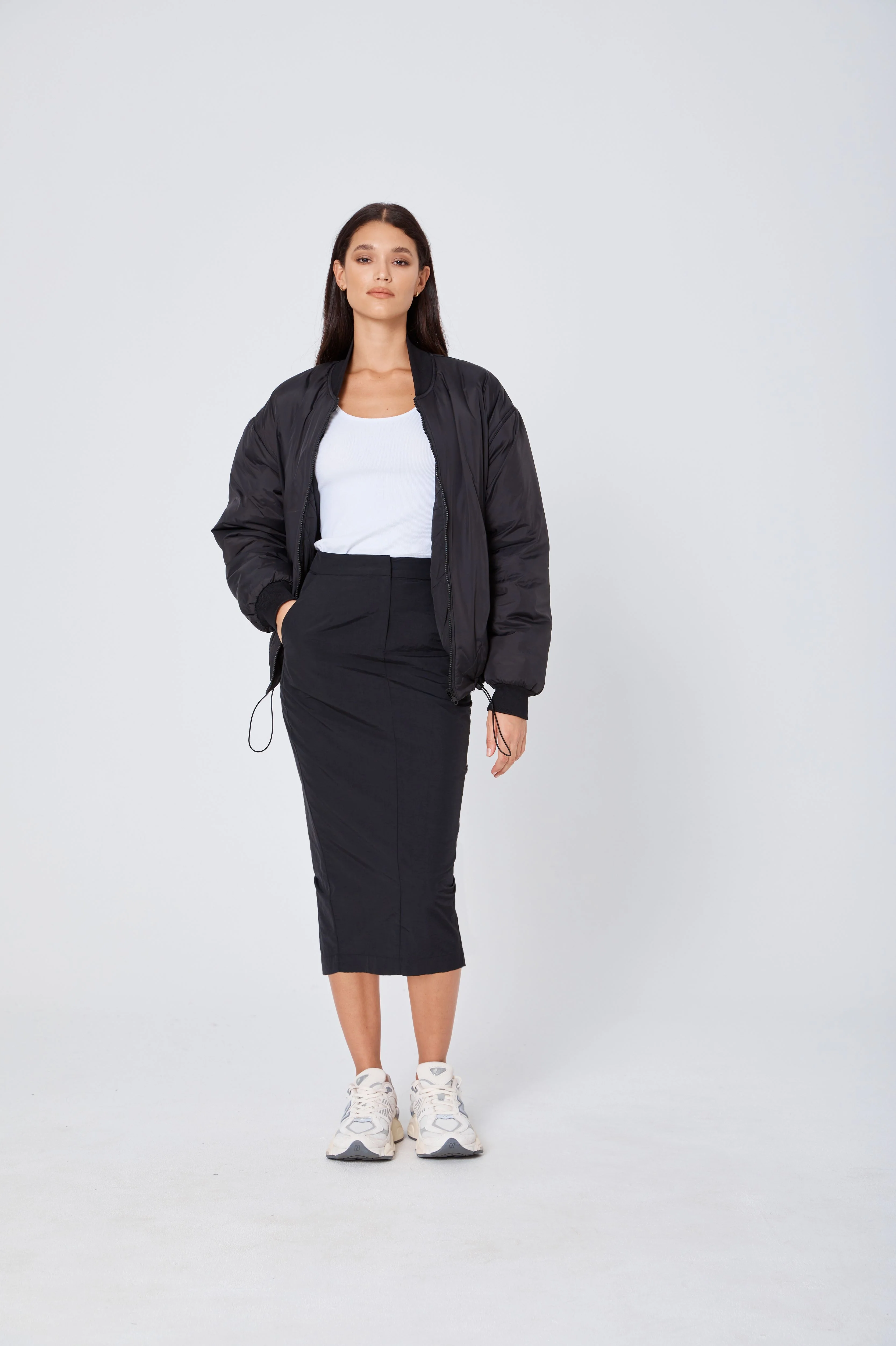 ROZALIA x ATOIR Womens The Bomber Jacket Black - Image 4