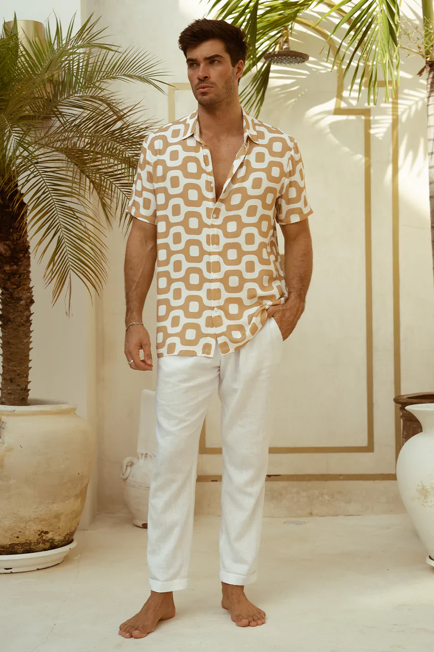 RUNAWAY Mens Mason Short Sleeve Shirt - Sand White Print - Image 3