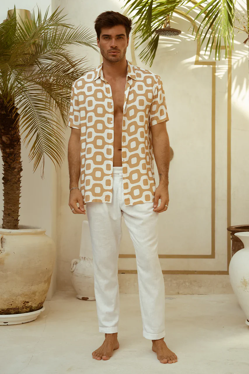 RUNAWAY Mens Mason Short Sleeve Shirt - Sand White Print - Image 6