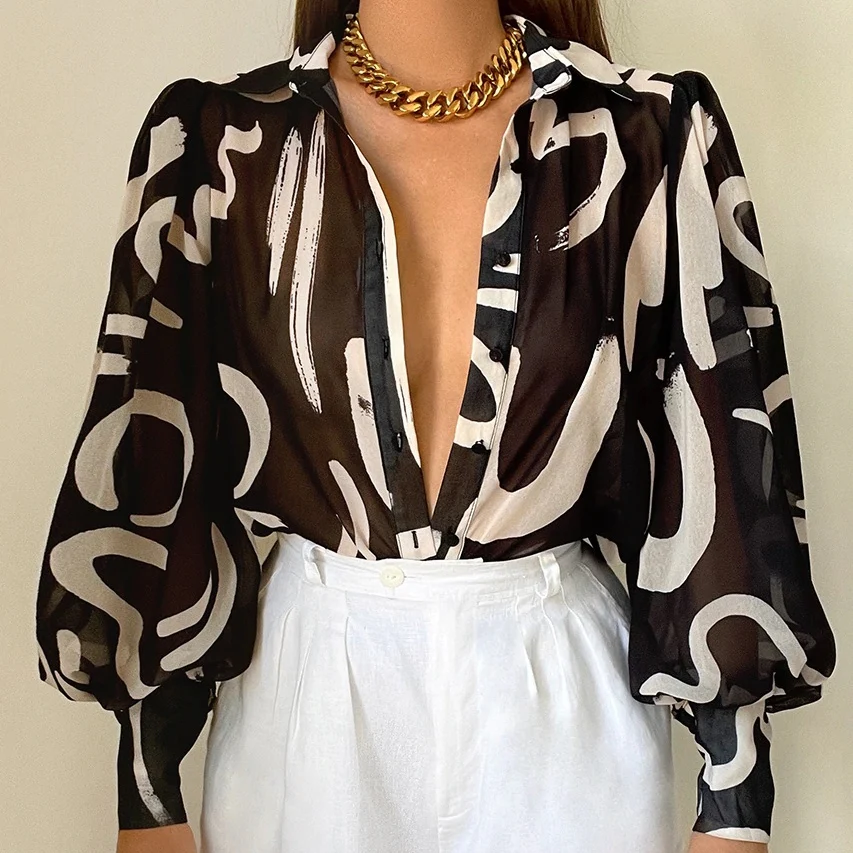 RUNAWAY THE LABEL Womens Fleetwood Blouse York Black - Image 2