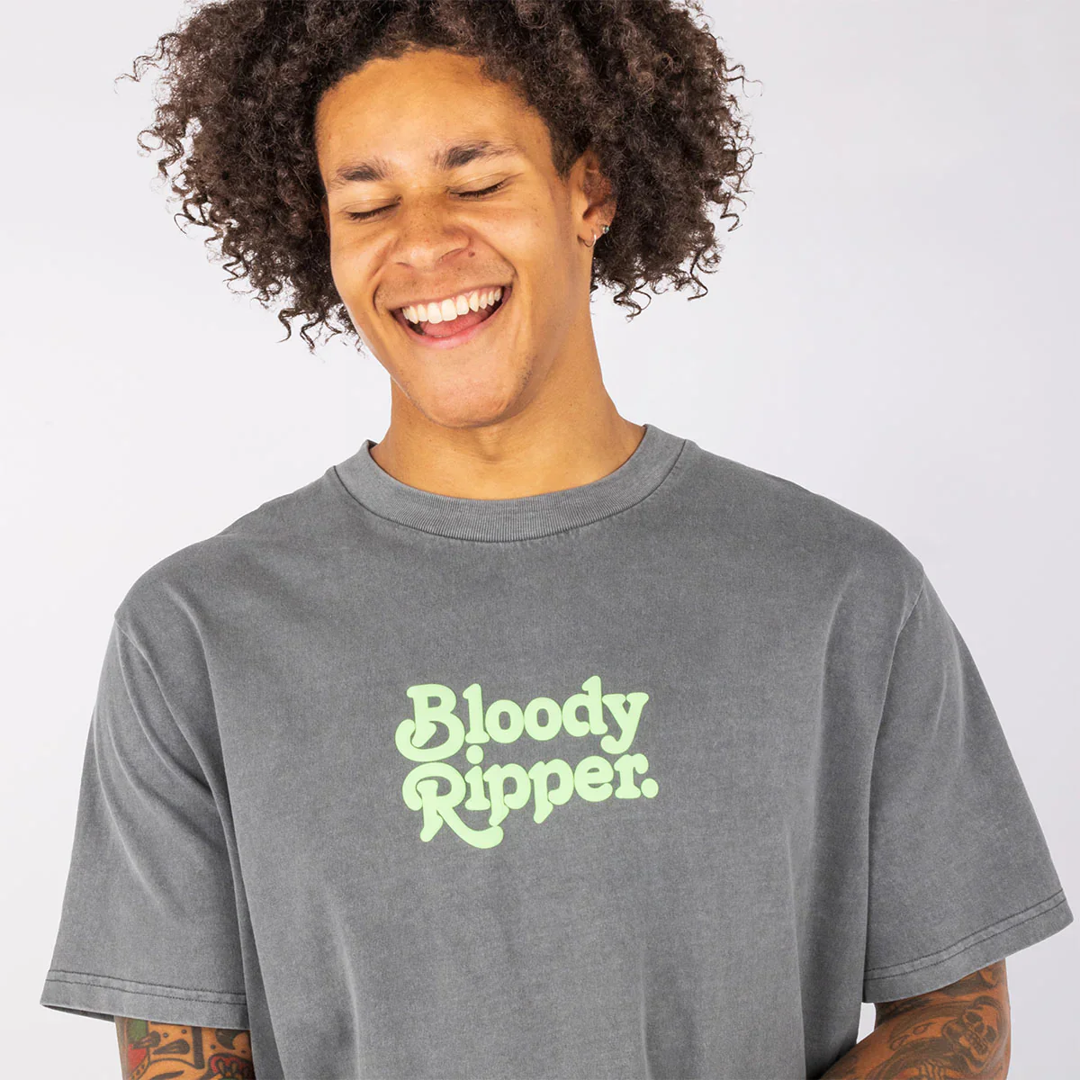 SKWOSH CLUB Mens Bloody Ripper Regular Tee - Charcoal - Image 5