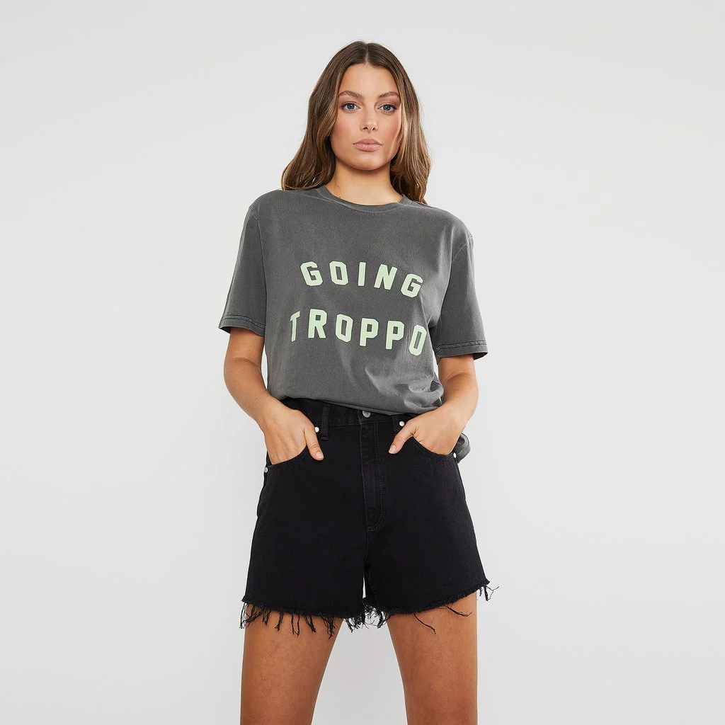 Skwosh Club MENS GOING TROPPO TEE - CHARCOAL - Image 4