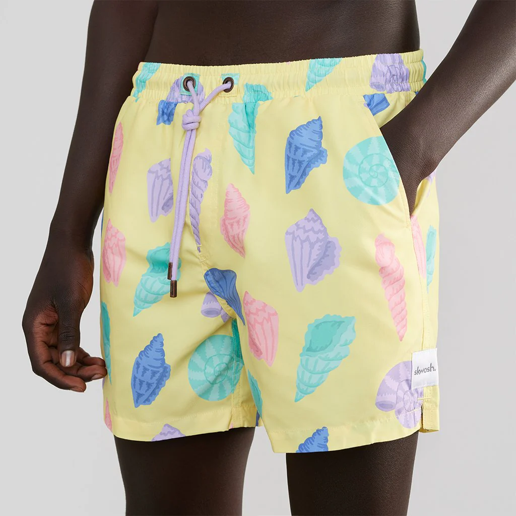 Skwosh Club MENS SHE SELLS SEA SHELLS SWIM SHORTS - YELLOW - Image 5