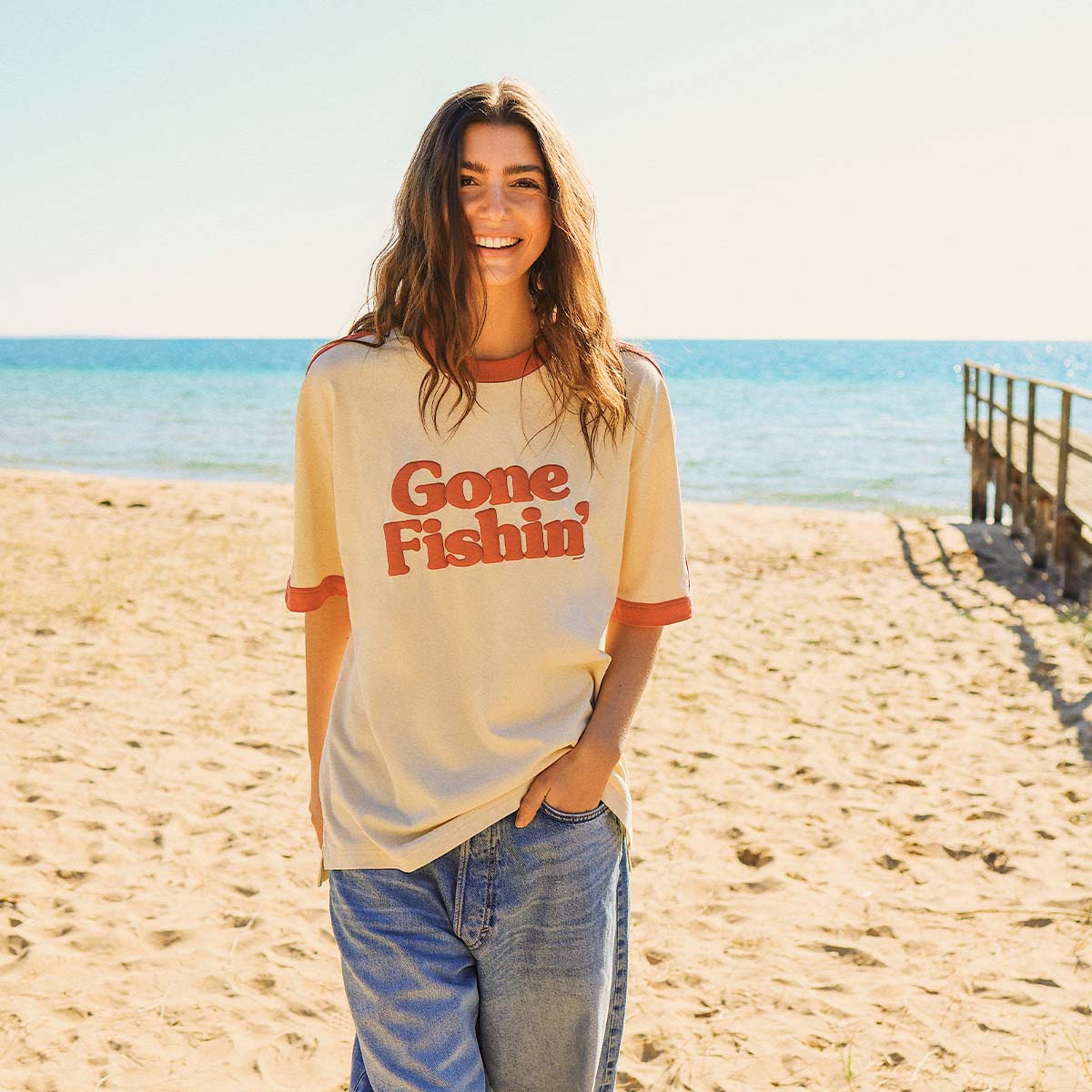 SKWOSH Mens Gone Fishin' Boxy Ringer Tee in Off White - Image 7