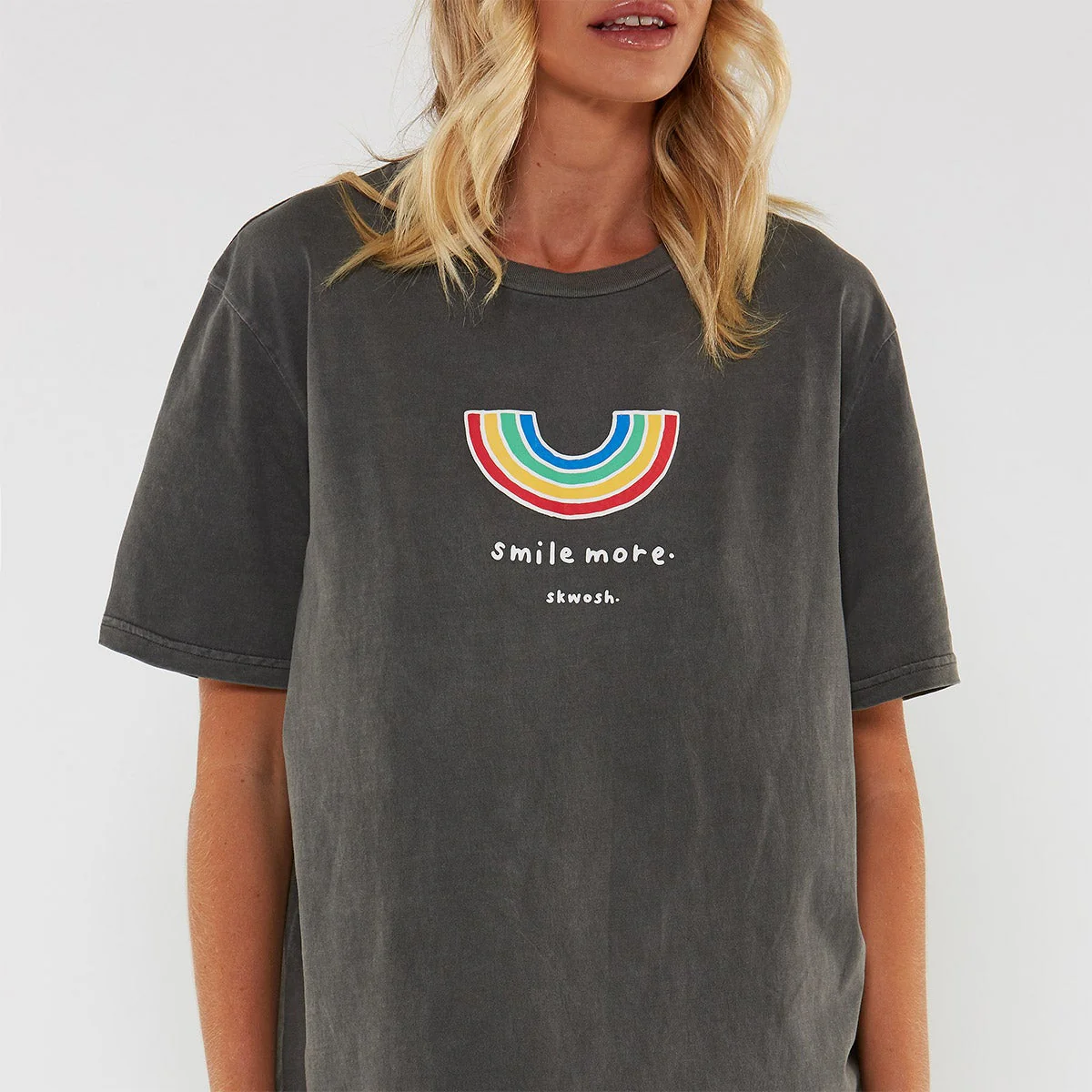 SKWOSH Mens Smile More Tee - Washed Black - Image 7