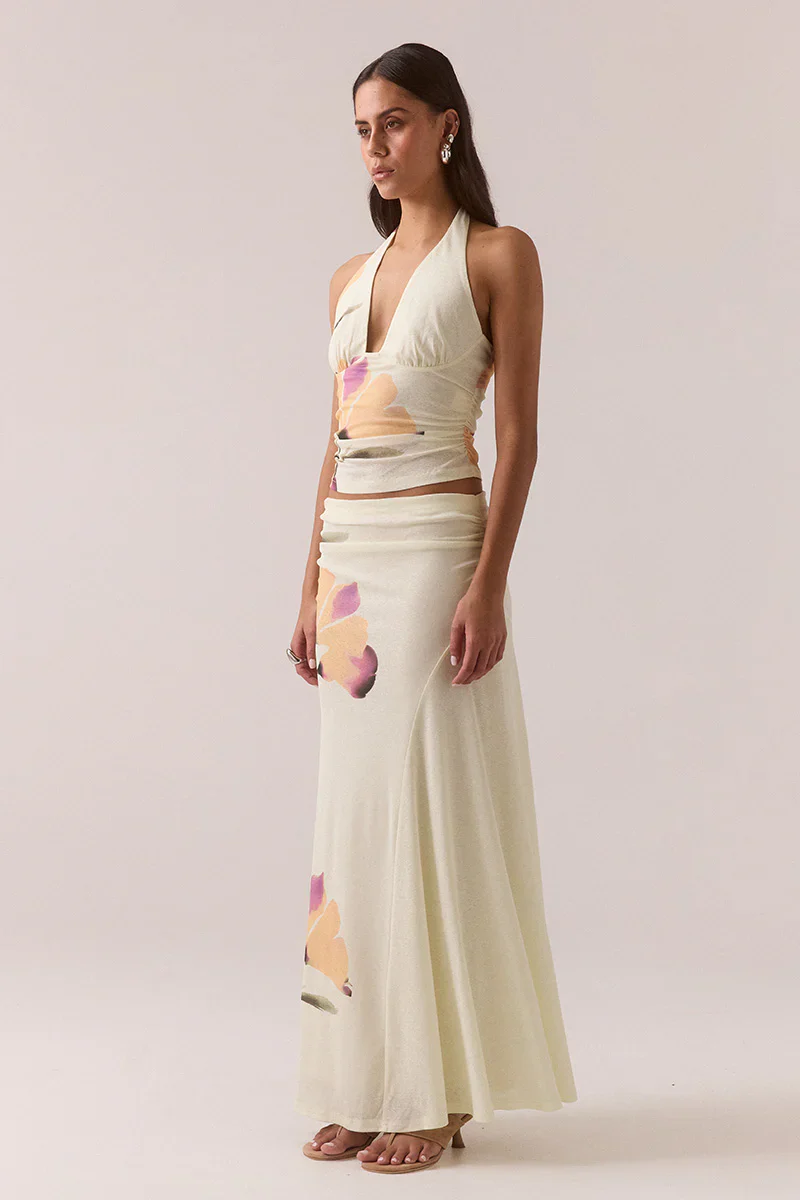 SOVERE Womens Akanni Skirt in Golden - Image 4