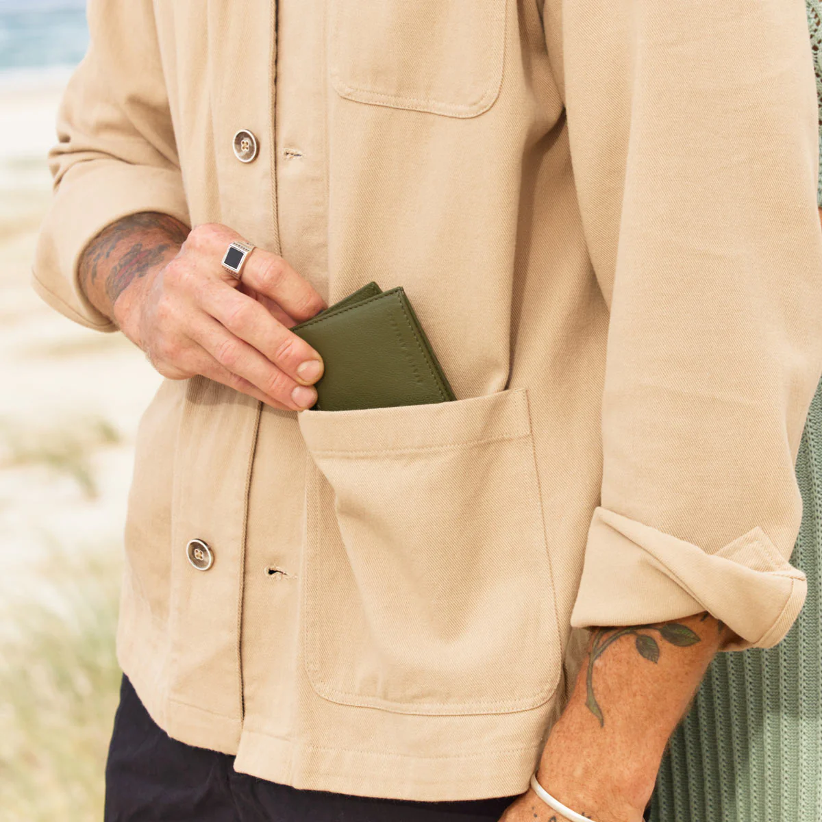 STATUS ANXIETY Mens Noah Leather Wallet Khaki - Image 4