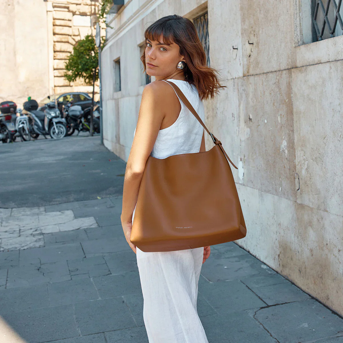STATUS ANXIETY Womens Forget About It Leather Tote Bag - Camel - Image 12