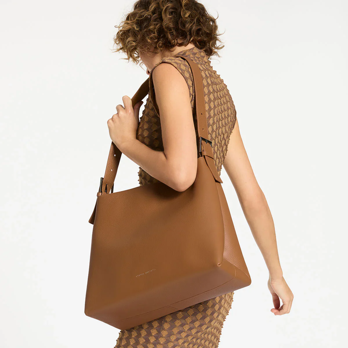 STATUS ANXIETY Womens Forget About It Leather Tote Bag - Camel - Image 6