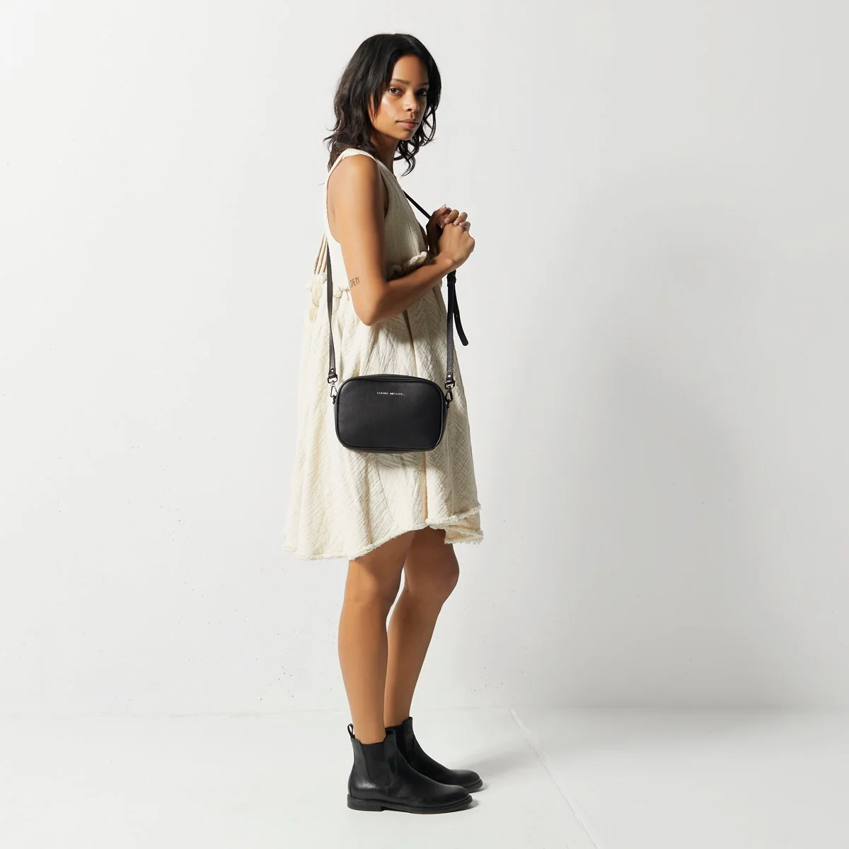 STATUS ANXIETY Womens Plunder Leather Crossbody Bag - Black - Image 8