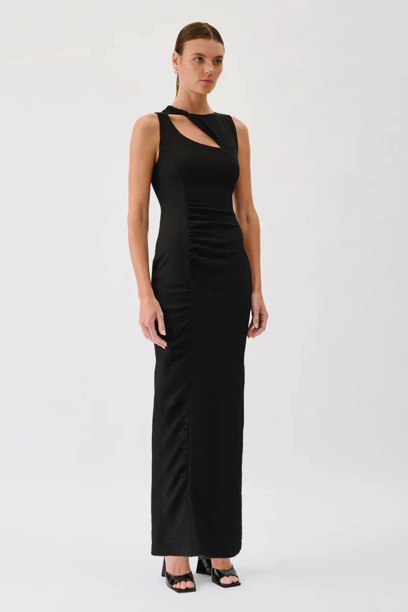 SUBOO Womens Kinga Slash Front Sleeveless Maxi - Black - Image 2