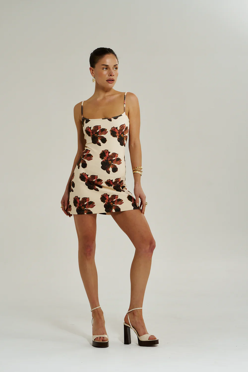 SUMMI SUMMI Womens A-Line Mini Dress in Butter Fleur - Image 4