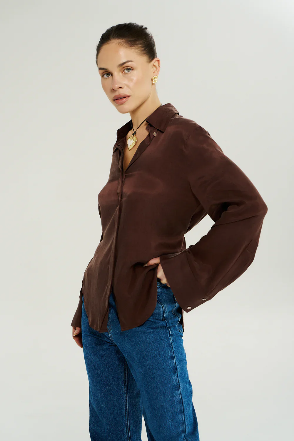 SUMMI SUMMI Womens Bowie Long Sleeve Shirt in Chocolat - Image 5