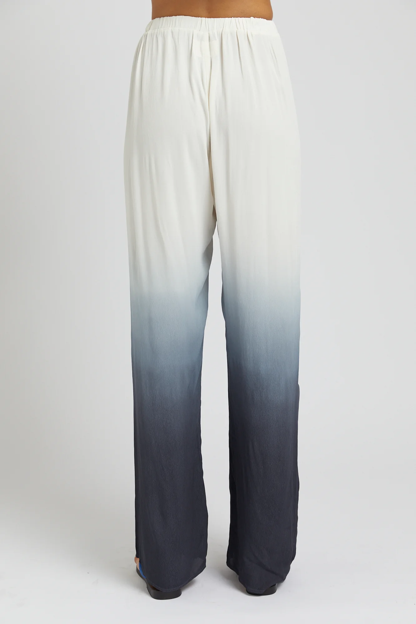 SUMMI SUMMI Womens Elastic Waist Silk Drawstring Pant  - Charcoal Fade - Image 4
