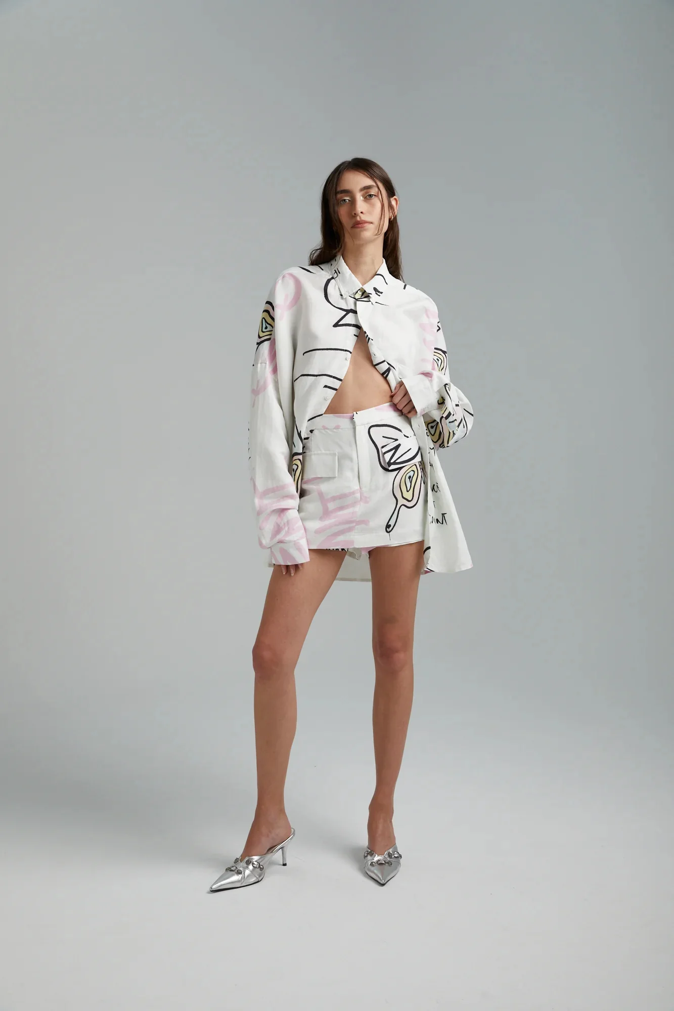 SUMMI SUMMI Womens Linen Skort - Graffiti Butterfly White - Image 5