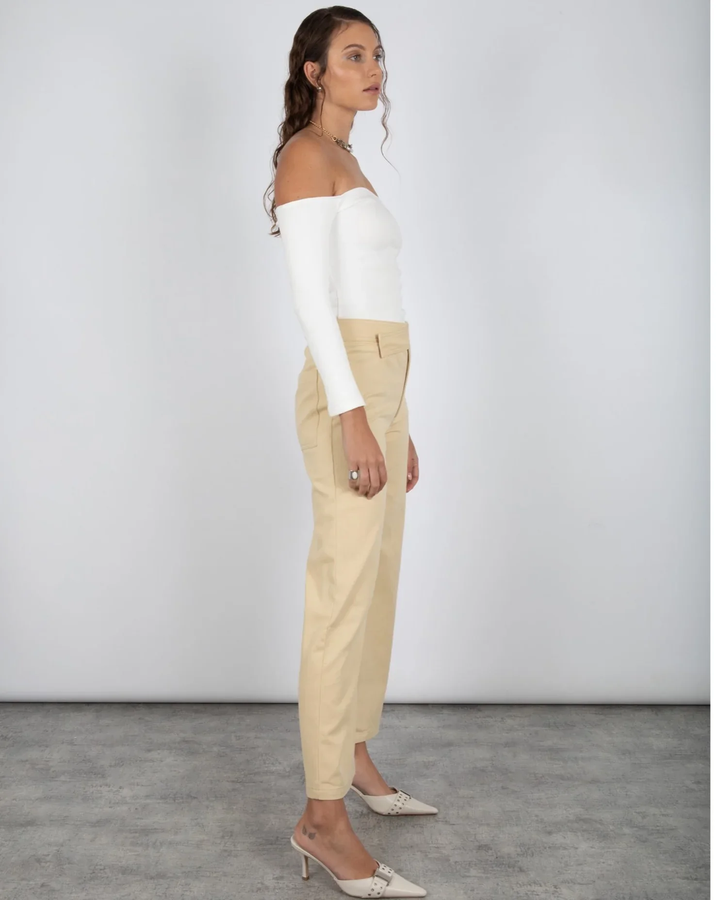 SUMMI SUMMI Womens Long Sleeve Off The Shoulder Top - Cloud - Image 8