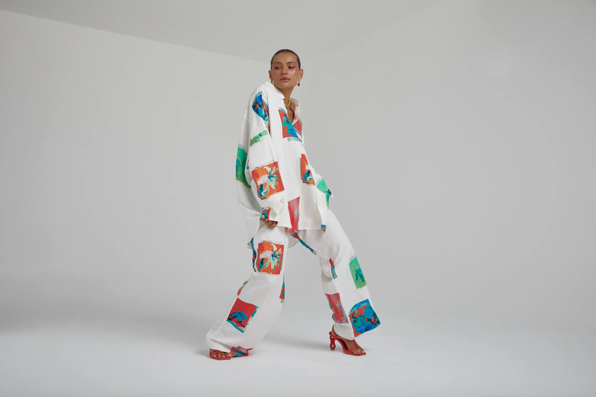 SUMMI SUMMI Womens Long Sleeve Oversize Linen Shirt - Montage White - Image 15