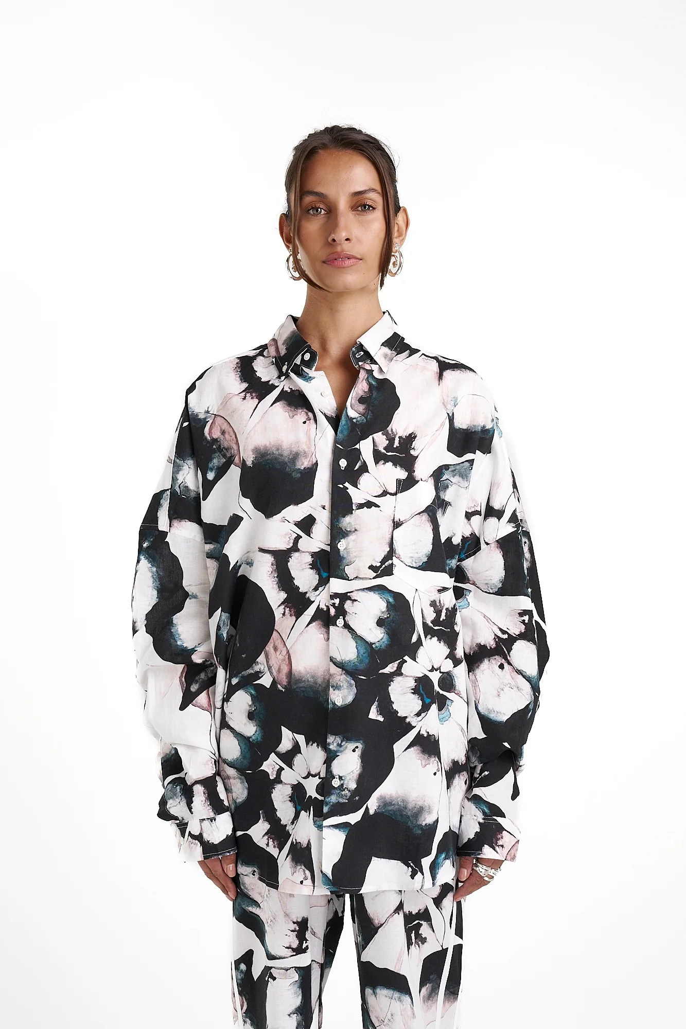 SUMMI SUMMI Womens Long Sleeve Oversized Linen Shirt - Everlast - Image 3