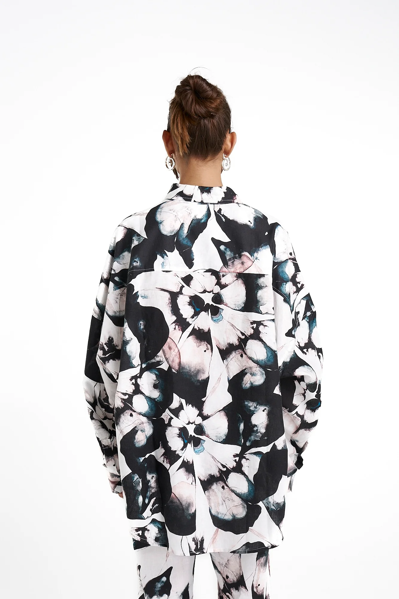 SUMMI SUMMI Womens Long Sleeve Oversized Linen Shirt - Everlast - Image 5