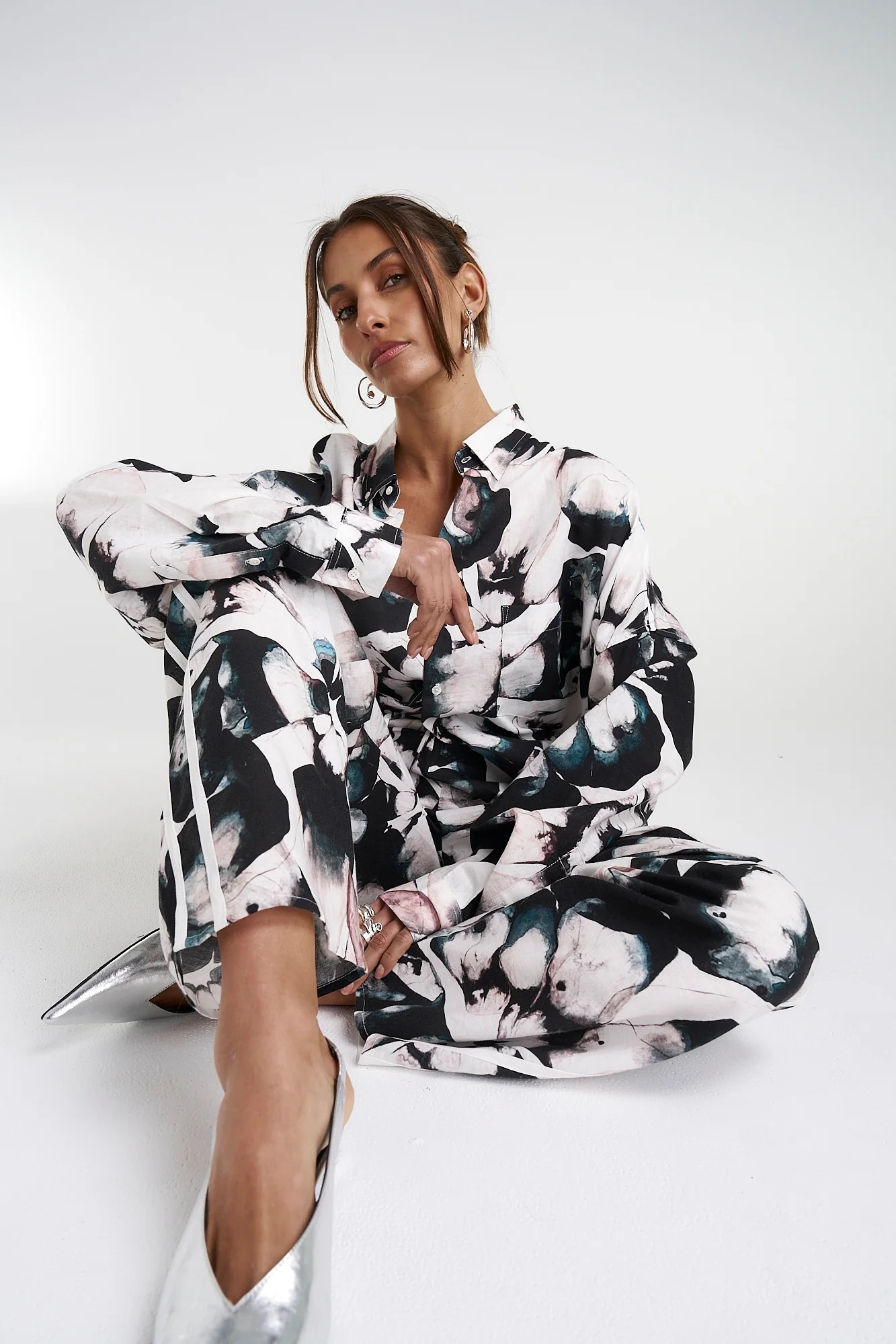 SUMMI SUMMI Womens Long Sleeve Oversized Linen Shirt - Everlast - Image 7