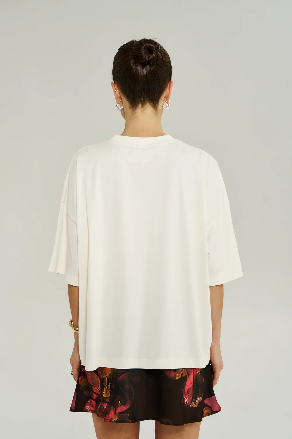 SUMMI SUMMI Womens Oui Oui Tee in Vintage White - Image 3
