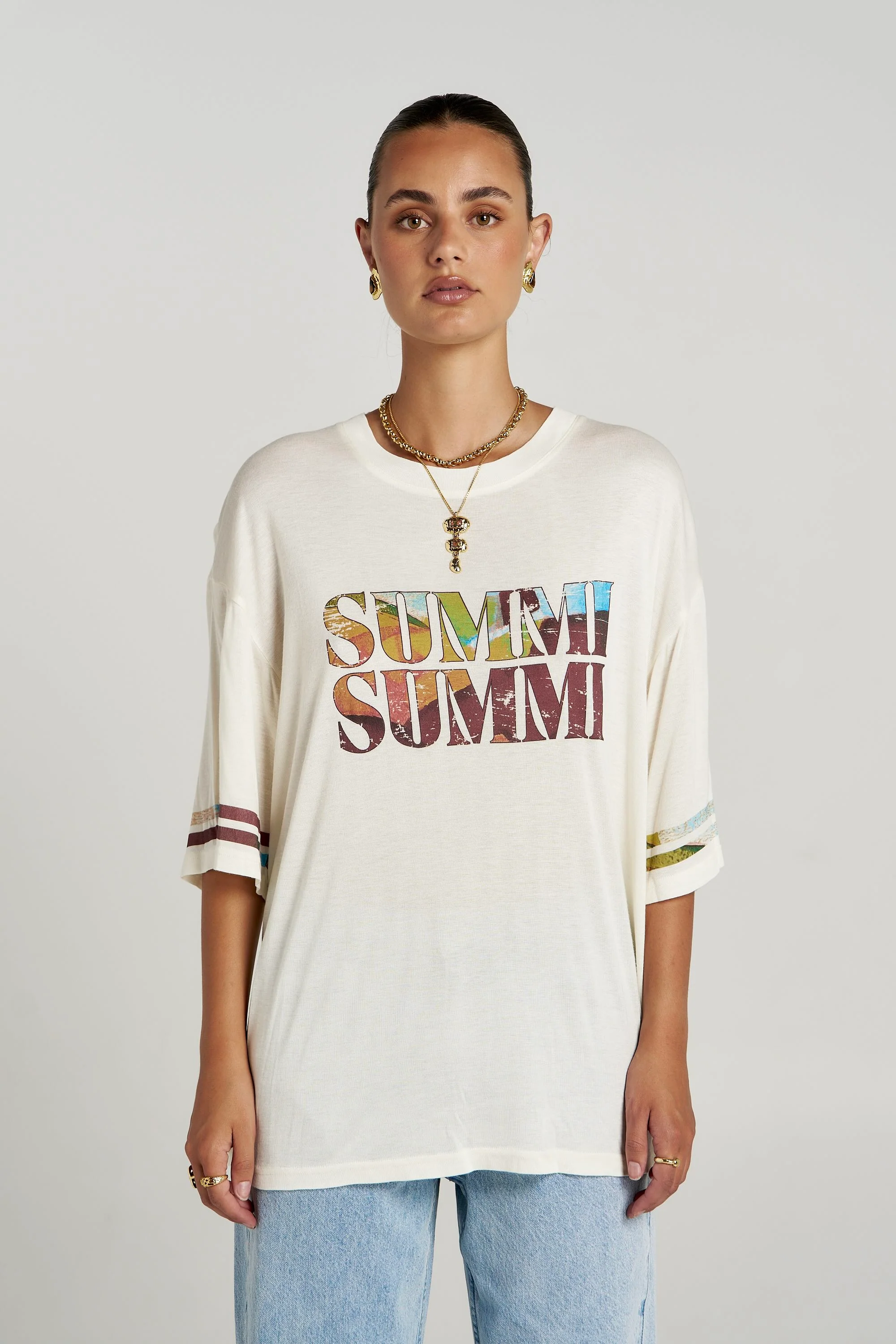 SUMMI SUMMI Womens Oversized Tee in Wonderland - Image 2